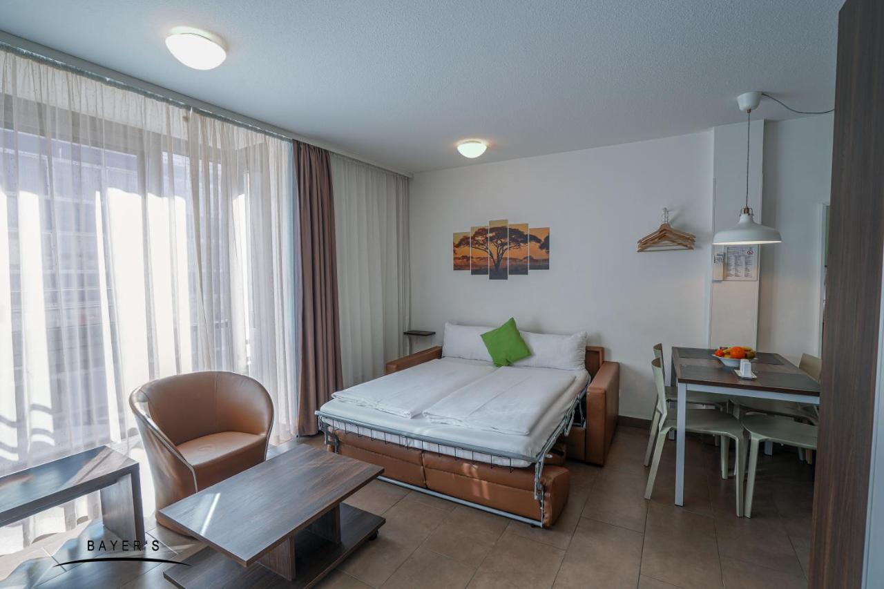 Bayer's Boardinghouse Und Hotel apartamentowy 3*